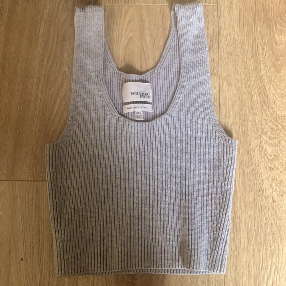 Aritzia - Wilfred Free crop top knit cotton taupe size XXS like new